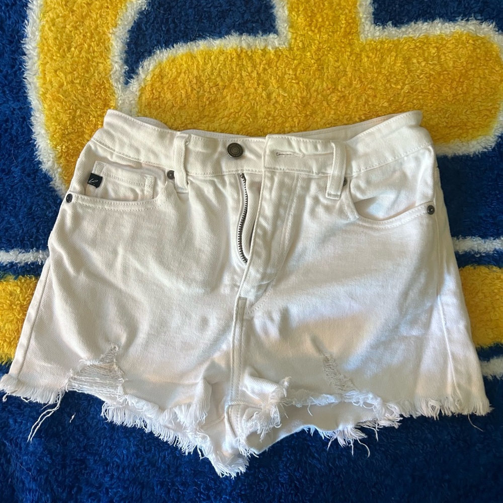 KanCan white denim shorts